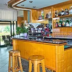 Eden Hotel 3*