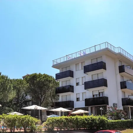 Eden Hotel