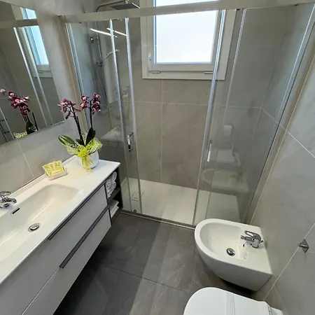 Eden Hotel 3*
