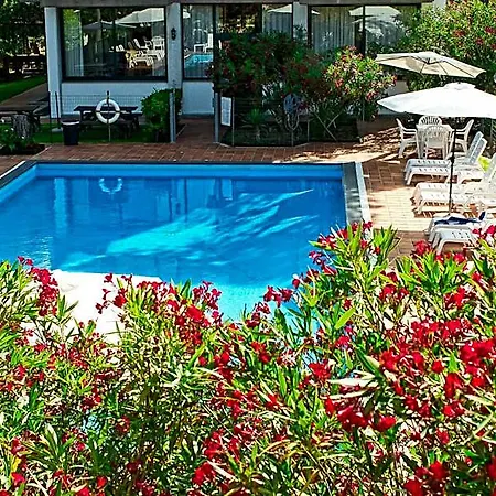 Eden Hotel