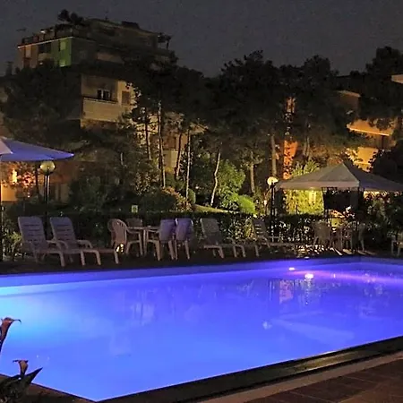 Eden Hotel 3*