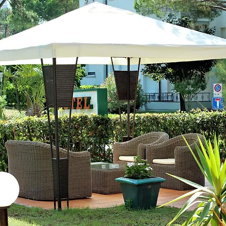 伊甸酒店 利尼亚诺萨比亚多罗